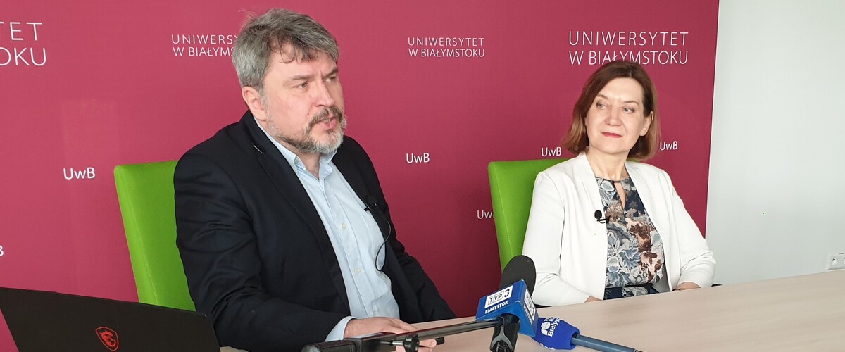dr hab. Konrad Talmont-Kamiński, prof. UwB i prof. Izabela Święcicka